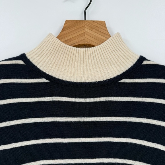 Liz Claiborne Women`s Navy & Ivory Striped Lambswool Mock Neck Sweater Tunic M - Picture 5 of 7